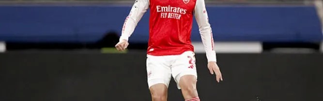 开云首页APP-萨利巴本场数据：10次丢失球权，6次夺回球权，对抗6胜4