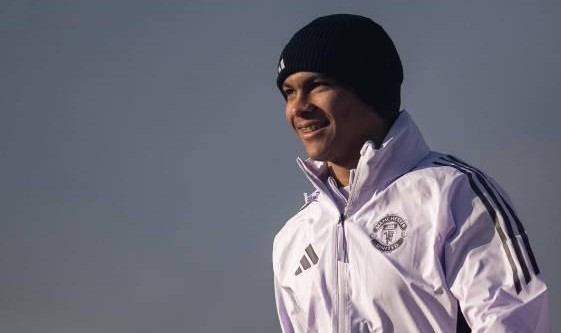 开云平台中国-迭戈-莱昂：我还有很多不足之处，卡里克让我提高战术意识