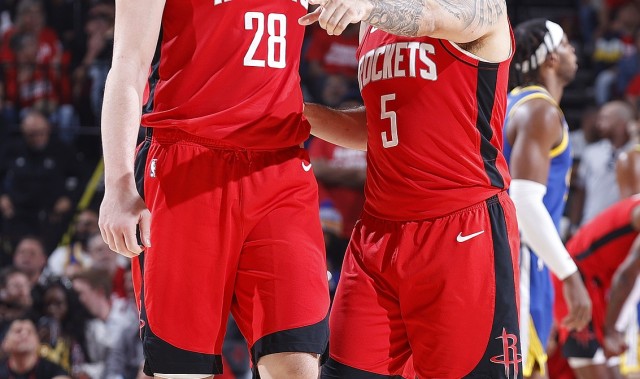 与上赛季区别？申京：我会说更多是范弗里特 虽然我们拥有杜兰特